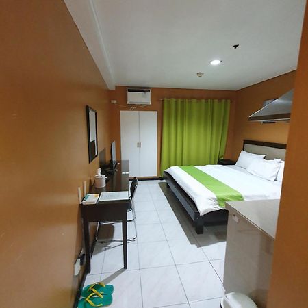 Sab R. Bel Air Soho Hotel Makati City Exterior photo